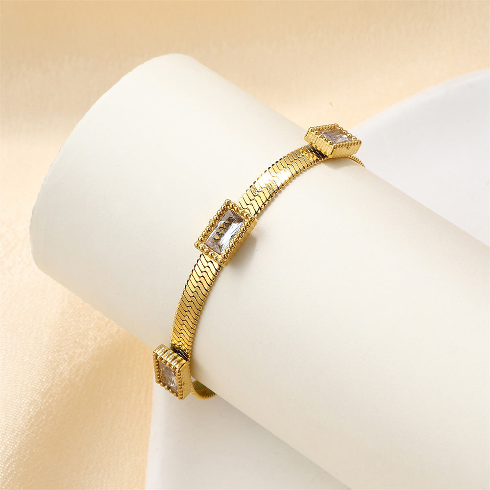 Emerald-cut zircon bracelet two color options
